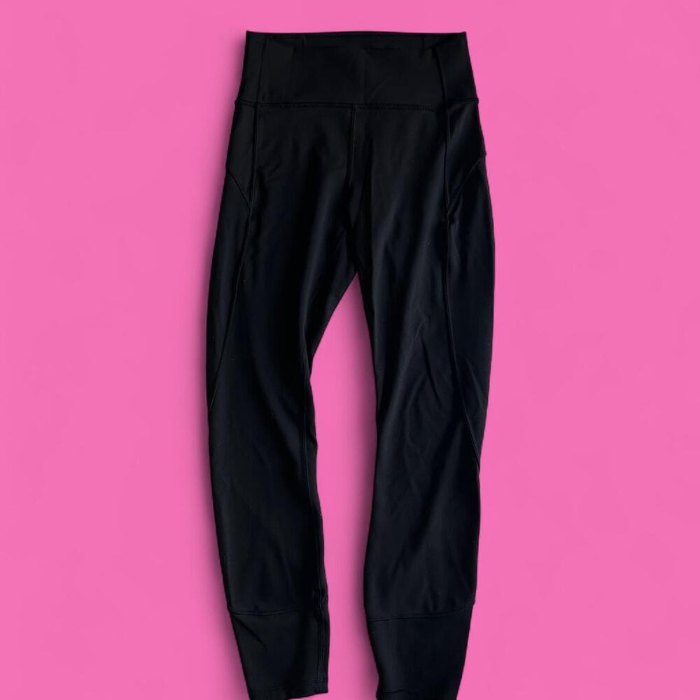 Lululemon black high rise leggings
